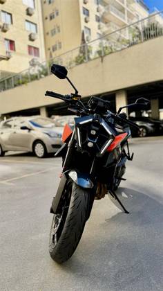 KTM 990 DUKE KTM 990 DUKE